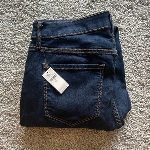 NWT Old Navy High-Waisted Dark-Wash Super Skinny Ankle Jeans for Women in Tall